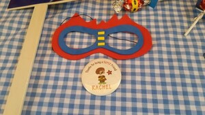 Kiddies Theme Parties offers personalized birthday party supplies and decor for sale.