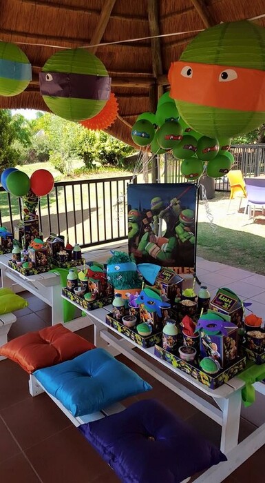 Kiddies Theme Parties offers personalized baby shower supplies and decor for sale.