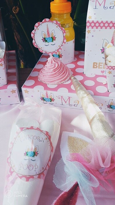 Kiddies Theme Parties offers personalized birthday party supplies and decor for sale.