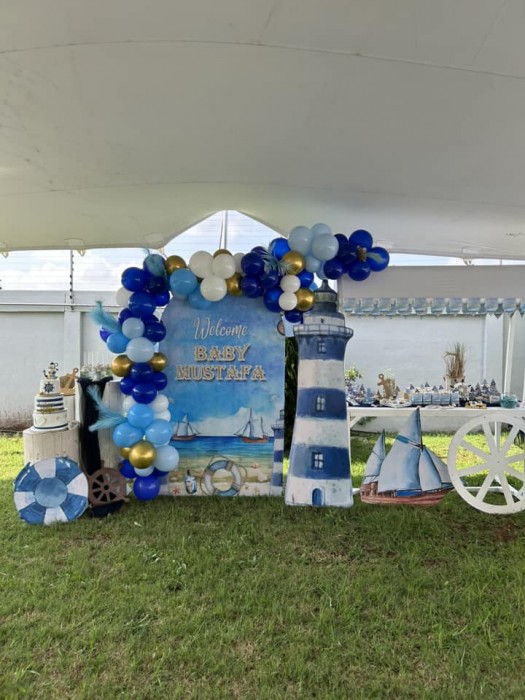 Kiddies Theme Parties offers personalized birthday party supplies and decor for sale.