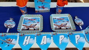 Kiddies Theme Parties can also handle your event catering such as party platters, coffee stations, drinks and cooler boxes.