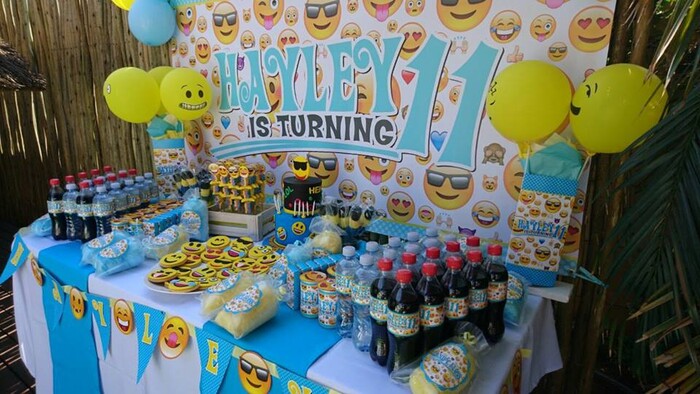 Kiddies Theme Parties offers personalized birthday party supplies and decor for sale.