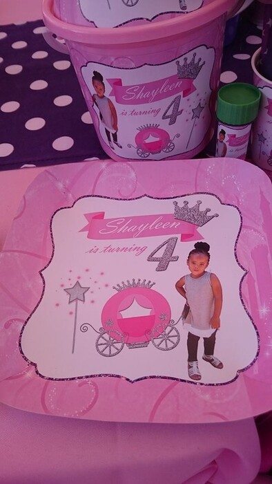 Kiddies Theme Parties offers personalized birthday party supplies and decor for sale.