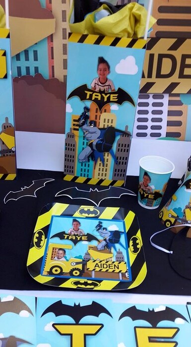 Our custom made party supplies include personalised pvc banners, party packs, movie boxes and more.