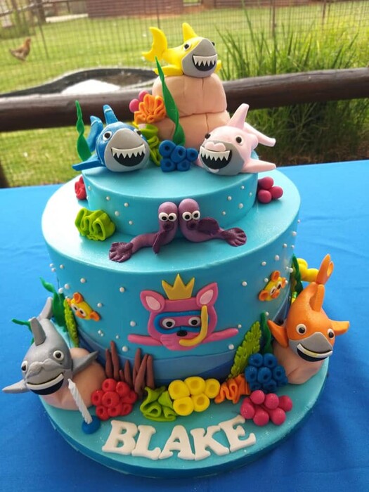 Kiddies Theme Parties offers personalized birthday party supplies and decor for sale.