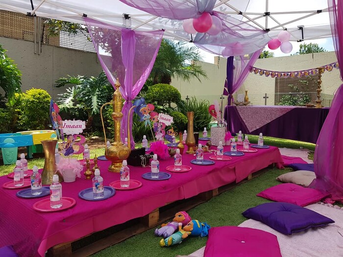 Kiddies Theme Parties offers personalized birthday party supplies and decor for sale.