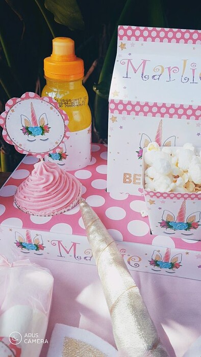 Kiddies Theme Parties offers personalized birthday party supplies and decor for sale.