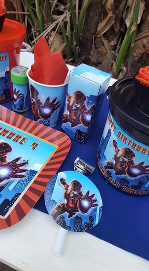 Our custom made party supplies include personalised pvc banners, party packs, movie boxes and more.