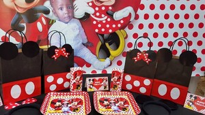 Personalized Minnie Mouse party supplies and Minnie Mouse birthday decor for sale.