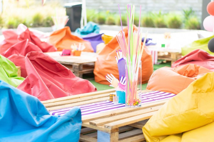 Kiddies Theme Parties offers personalized birthday party supplies and decor for sale.