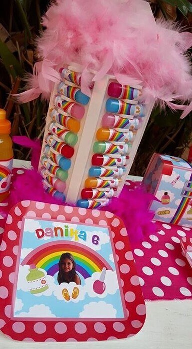 Our custom made party supplies include personalised pvc banners, party packs, movie boxes and more.