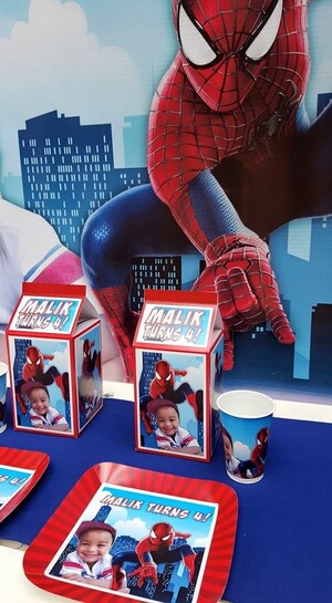 Kiddies Theme Parties offers complete Spiderman party packages so you don't have to worry about a thing